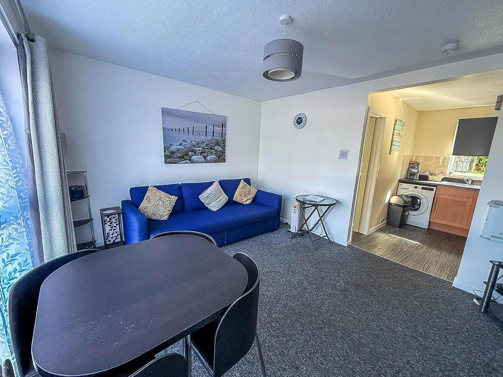 Lovely 5 Berth Chalet In The Coastal Village Of Hemsby Ref 18164B Exterior foto