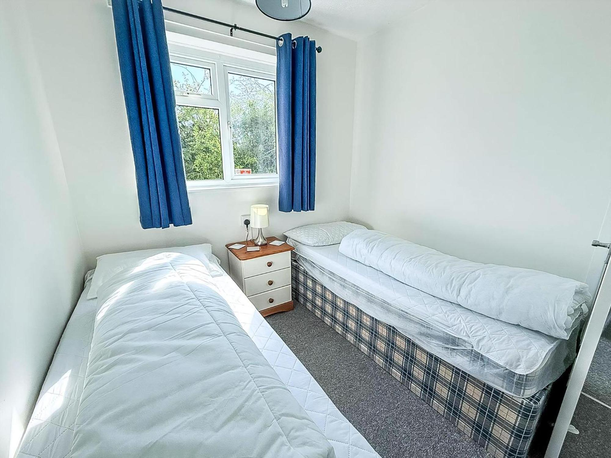 Lovely 5 Berth Chalet In The Coastal Village Of Hemsby Ref 18164B Exterior foto
